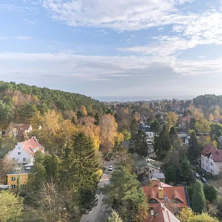 Glow - Opera Lesna Сопот