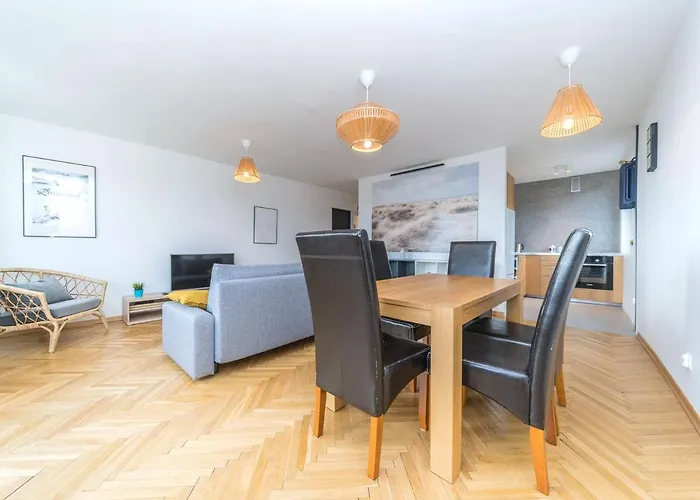 Glow - Opera Lesna *